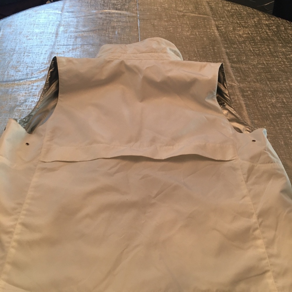 Reversible R-R-L Vest - Picture 9 of 12
